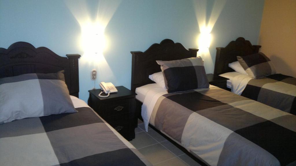 Hotel Eskalima Alajuela ห้อง รูปภาพ